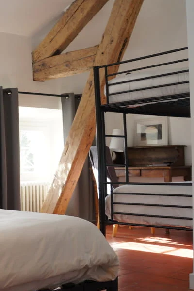 Chambre familiale 4 personnes en Ardèche proche de Vallon-Pont-d’Arc